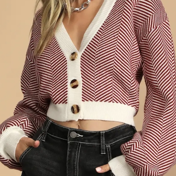 Lulu's Here Comes a Holiday Red and White Striped Button-Up Cardigan Sz M - NWT - Picture 2 of 11